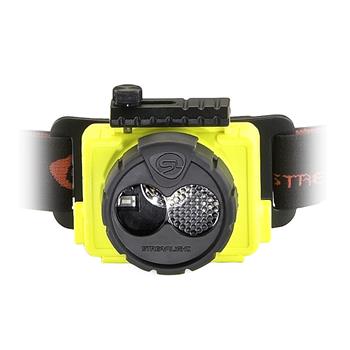 Streamlight Double Clutch with glove friendly facecap rotation to operate light