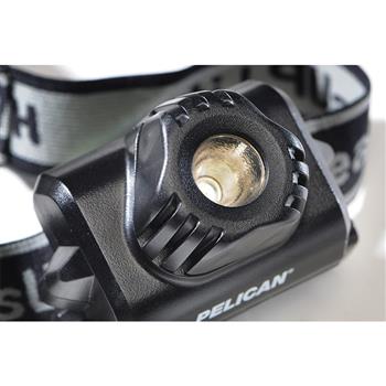 Pelican™ HeadsUp Lite™ 2690 Headlamp rotary bezel switch is easy to operate